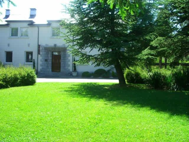 Real Hotel Guardo Bagian luar foto