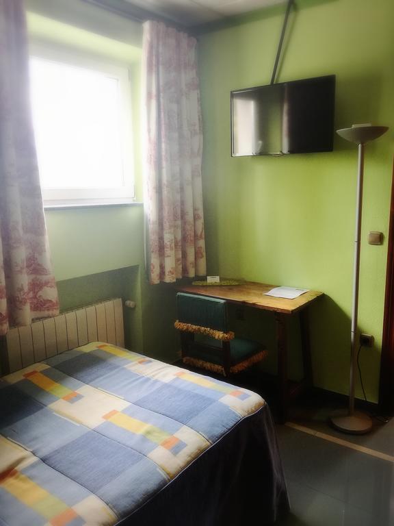 Real Hotel Guardo Bagian luar foto