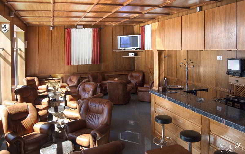Real Hotel Guardo Bagian luar foto