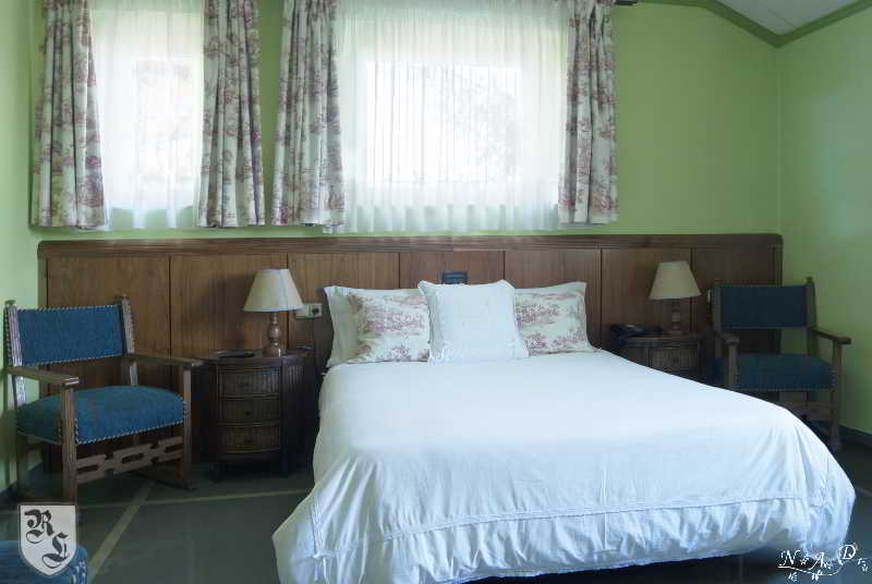 Real Hotel Guardo Bagian luar foto