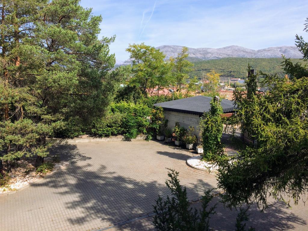 Real Hotel Guardo Bagian luar foto