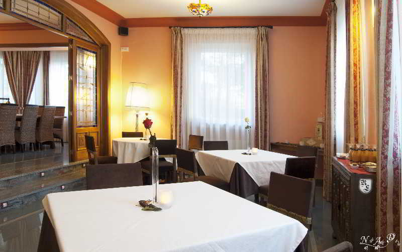 Real Hotel Guardo Bagian luar foto