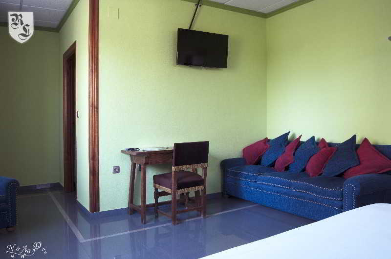 Real Hotel Guardo Bagian luar foto